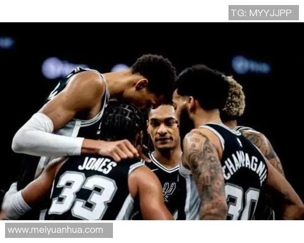 马刺与热火第三场激战回顾双方明星球员表现与战术分析