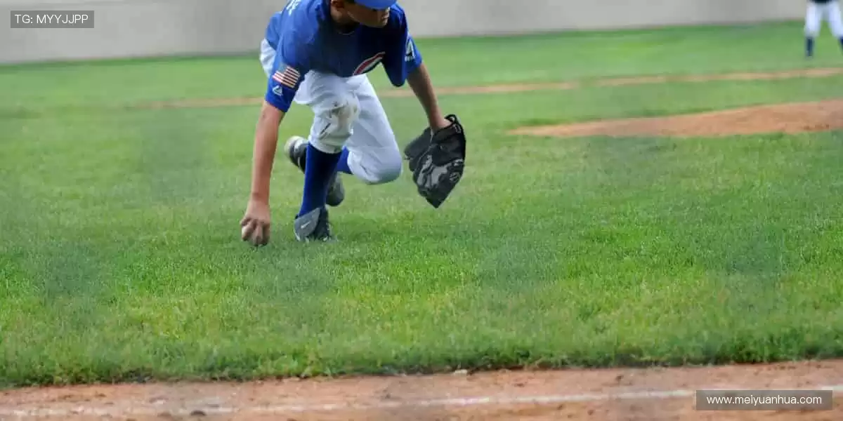 周边潮品，让热爱触手可及！🎯💥
